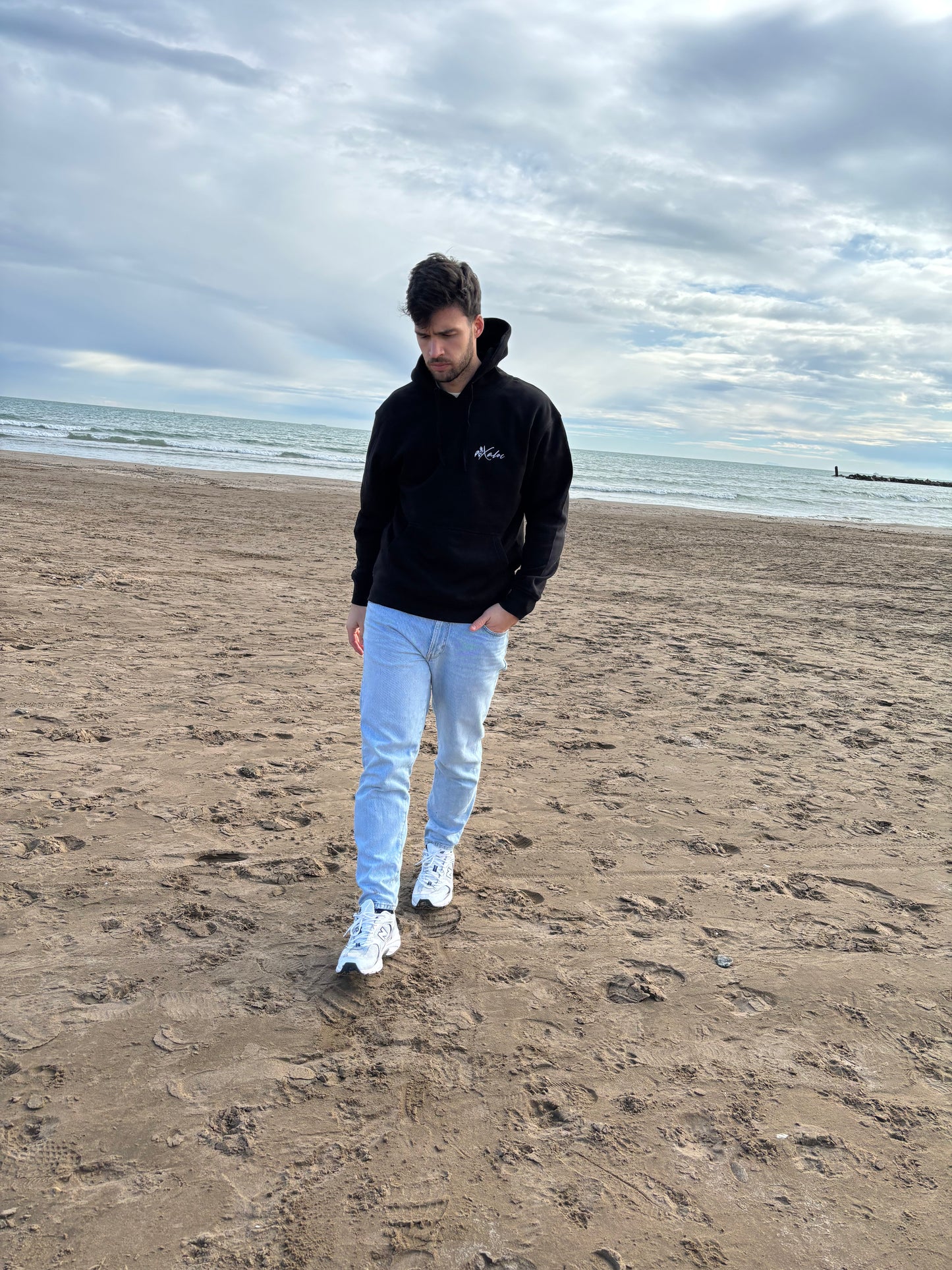 Sudadera Negra Xaloc